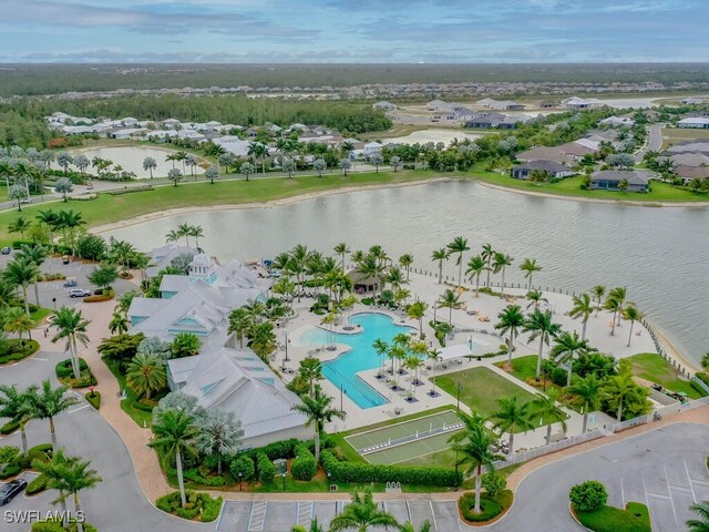 bird's eye view featuring a water view