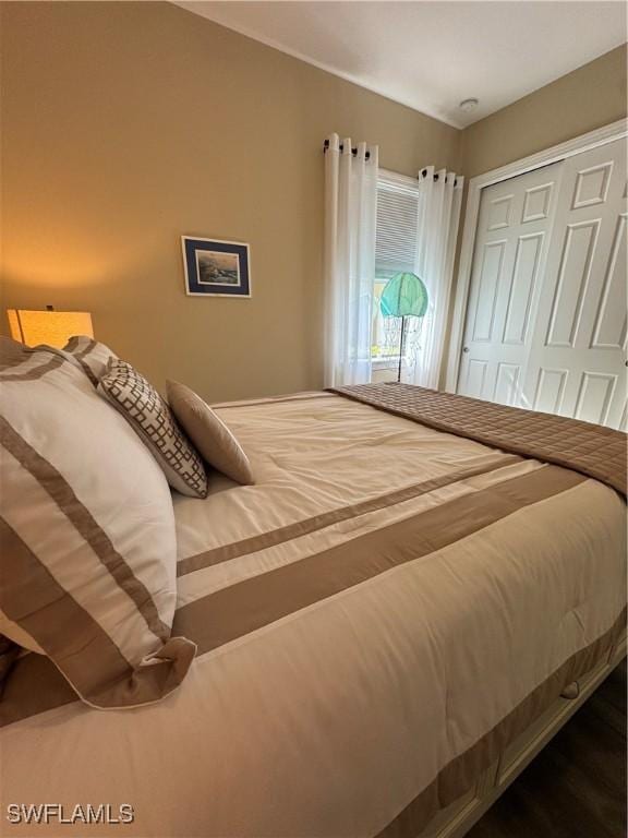 bedroom featuring a closet