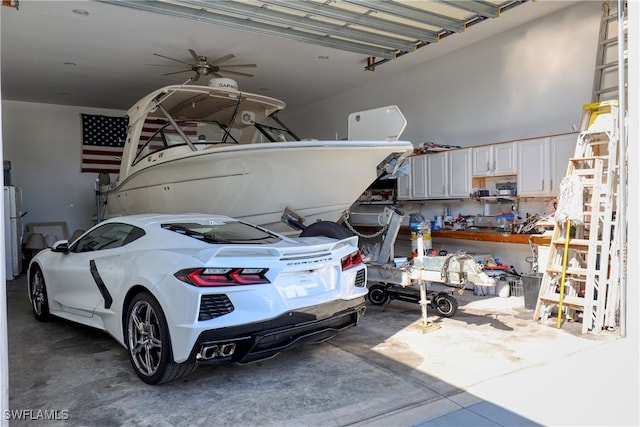 garage with ceiling fan