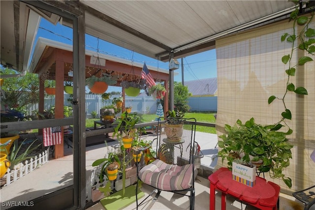 view of sunroom / solarium