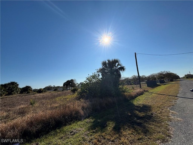 Listing photo 2 for 555 N Fronda St, Clewiston FL 33440