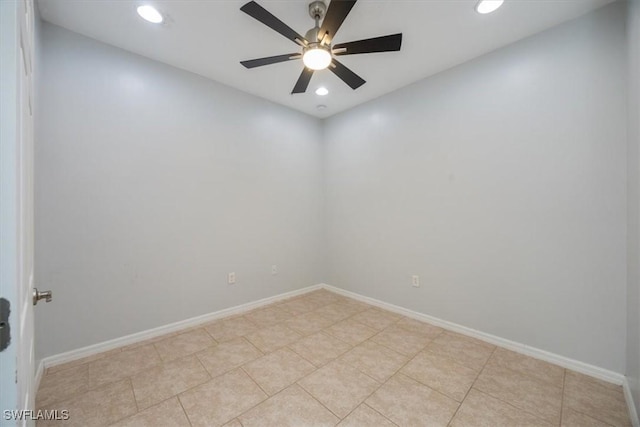 empty room with ceiling fan