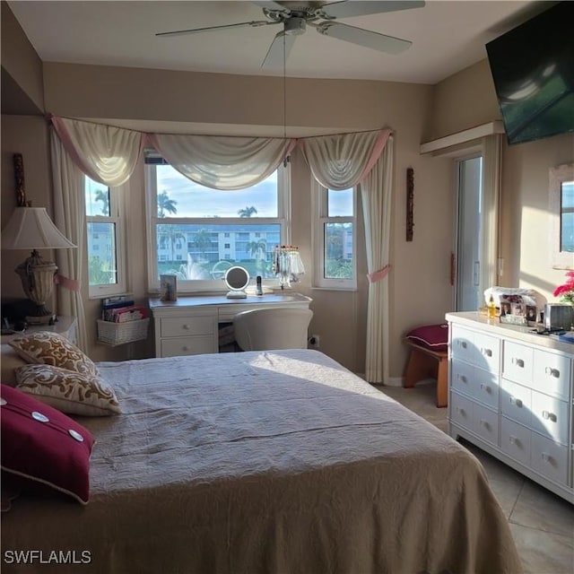 bedroom featuring ceiling fan