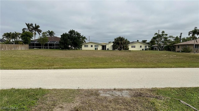 Listing photo 2 for 4115 SE 18th Ave, Cape Coral FL 33904