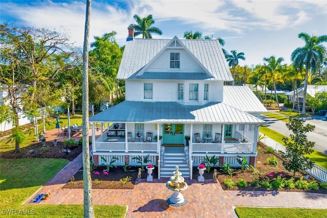 view of front of property with a porch