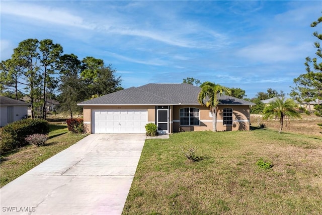 ranch-style home featuring a front lawn and a garage