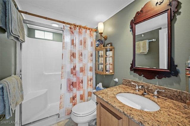 bathroom with toilet, ornamental molding, a shower with curtain, and vanity