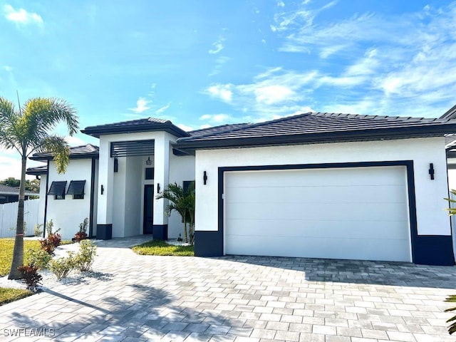 view of front of house featuring a garage