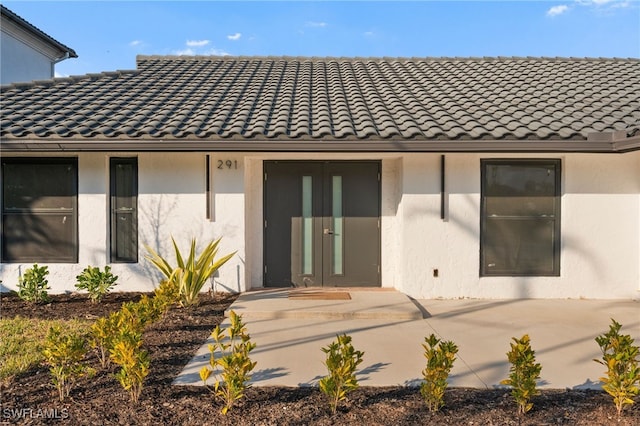 back of house featuring a patio