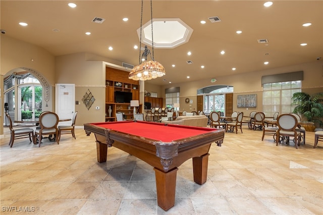 playroom with recessed lighting, a healthy amount of sunlight, and visible vents