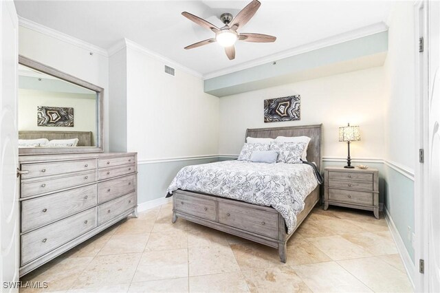 bedroom featuring ceiling fan, light tile patterned floors, visible vents, baseboards, and crown molding