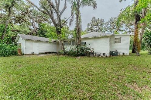 351 E Hickpochee Ave, Labelle, FL 33935