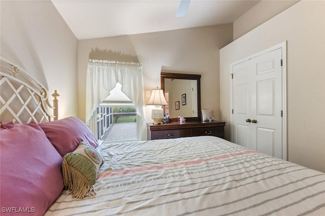 bedroom featuring ceiling fan and a closet