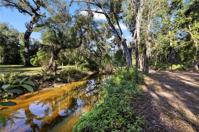 Listing photo 3 for 14330 Cemetery Rd, Fort Myers FL 33905