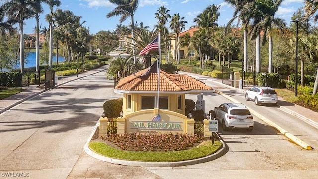 view of property's community featuring a water view