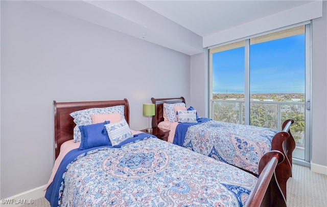 bedroom featuring carpet floors