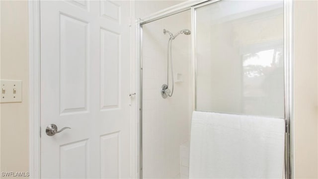 bathroom with walk in shower