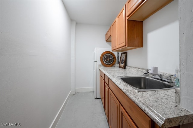 kitchen featuring sink