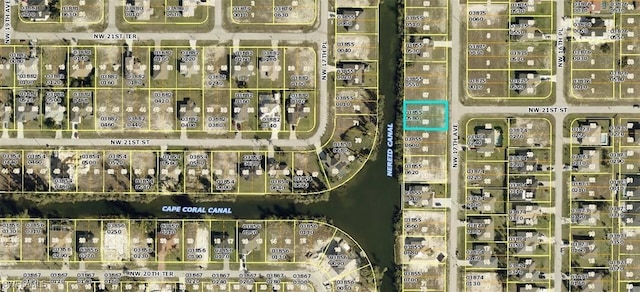 Listing photo 2 for 2038 NW 17th Ave, Cape Coral FL 33993