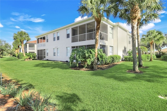 exterior space featuring a lawn