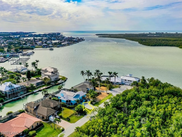 bird's eye view featuring a water view