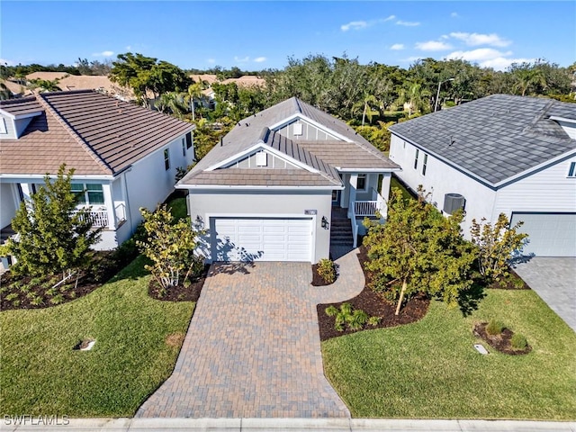 view of front of house with a front yard