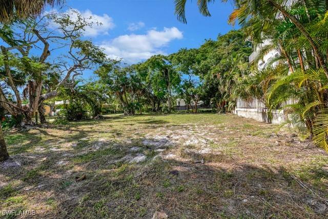 2296 Curtis St, Naples, FL 34112