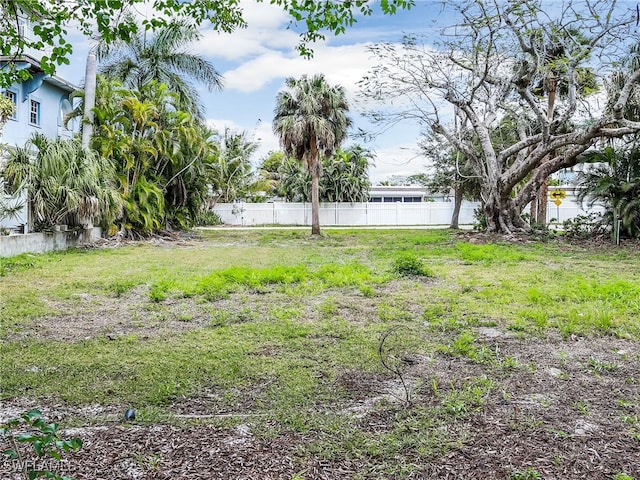 2296 Curtis St, Naples, FL 34112