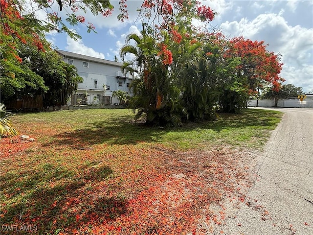 2296 Curtis St, Naples, FL 34112
