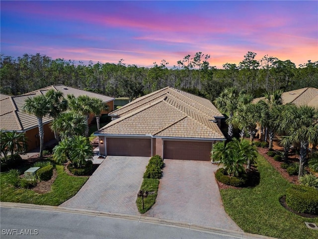 view of front of house featuring a garage