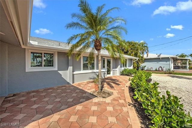 view of front facade featuring a patio