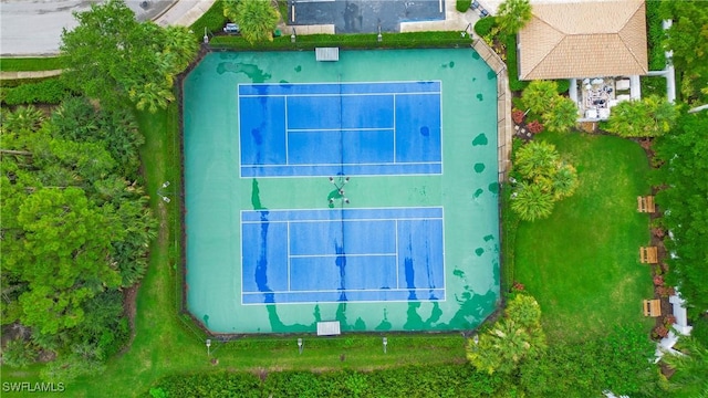 birds eye view of property