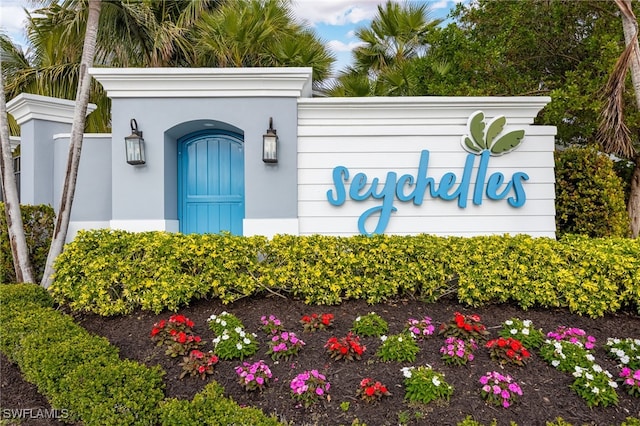 view of community / neighborhood sign