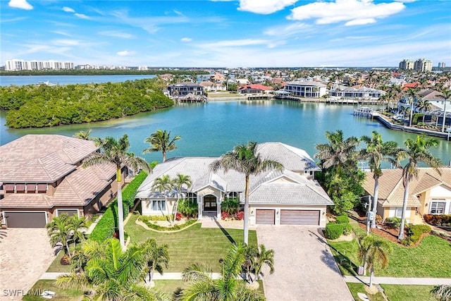 bird's eye view featuring a water view