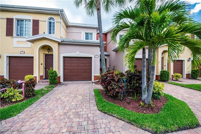 view of front of home featuring a garage