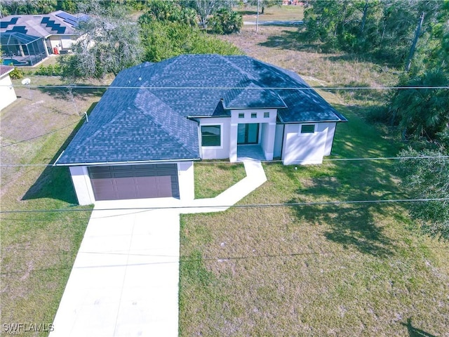 view of front facade with a garage