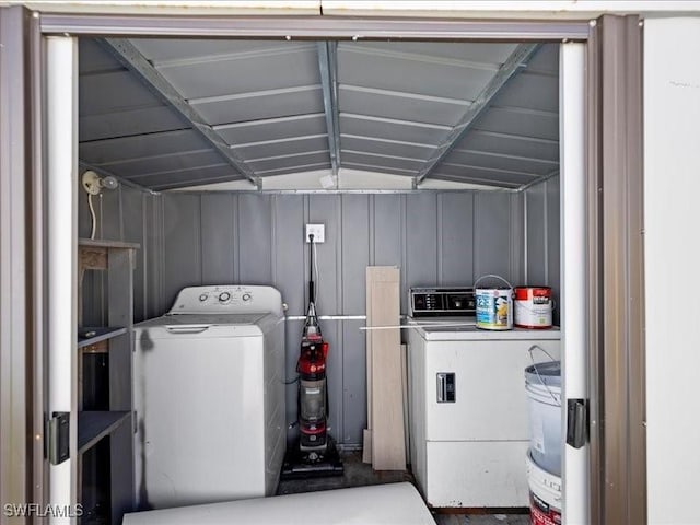 laundry area featuring washer / clothes dryer