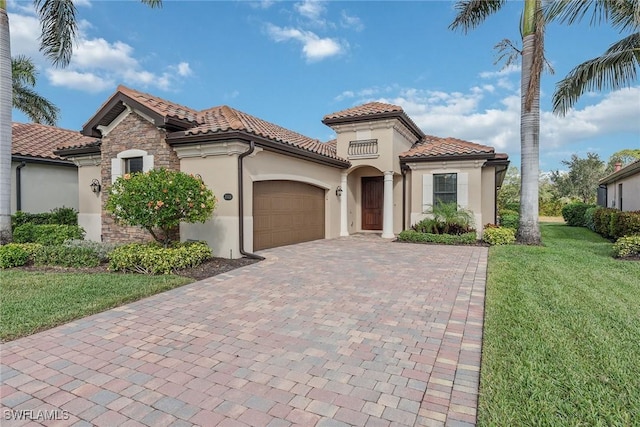 3066 Aviamar Cir, Naples FL, 34114, 3 bedrooms, 2.5 baths house for sale