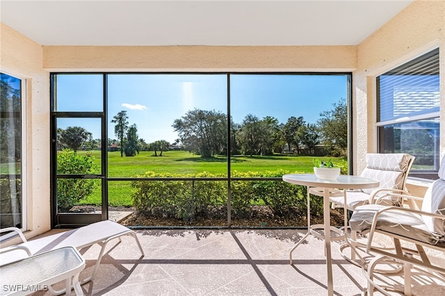 view of sunroom / solarium