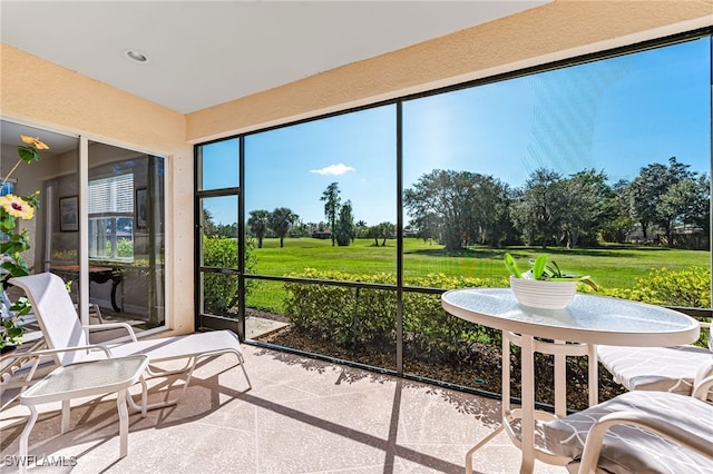 view of sunroom / solarium