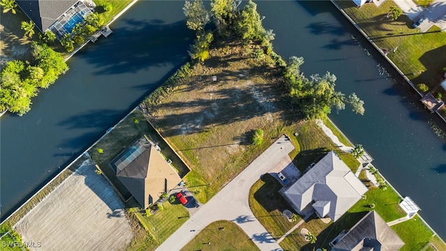 Listing photo 3 for 1837 NE 2nd St, Cape Coral FL 33909