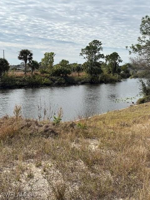 2120 NE 43rd St, Cape Coral, FL 33909