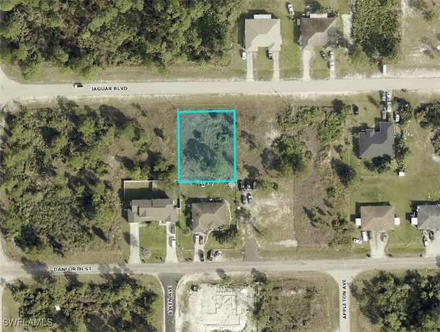 Listing photo 2 for 1020/1022 Jaguar Blvd, Lehigh Acres FL 33974