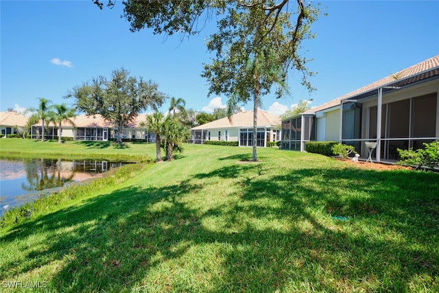 view of yard featuring a water view