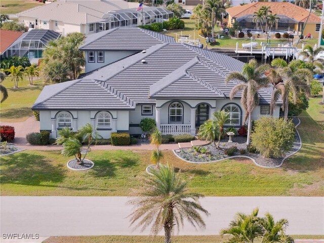 exterior space featuring a front lawn