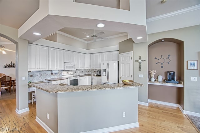 14063 Clear Water Ln, Fort Myers, FL 33907 - photo 9