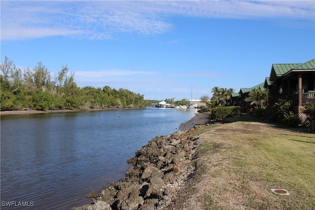 Listing photo 3 for 305 Storter Ave N, Everglades City FL 34139