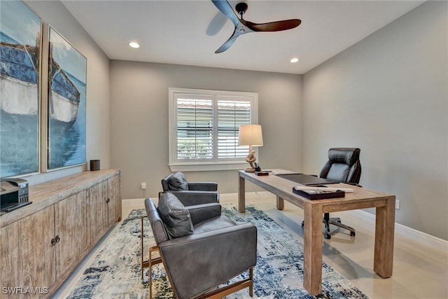 office area featuring ceiling fan