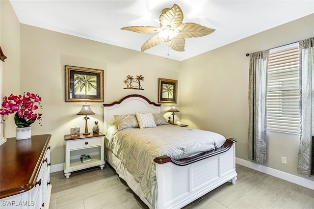 bedroom with ceiling fan