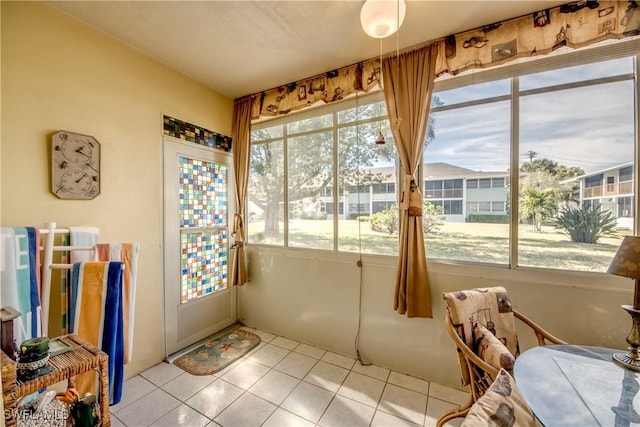 view of sunroom / solarium